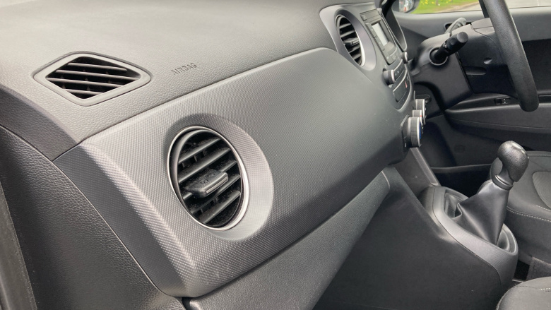 Hyundai i10 1.0 S 5dr Petrol Hatchback